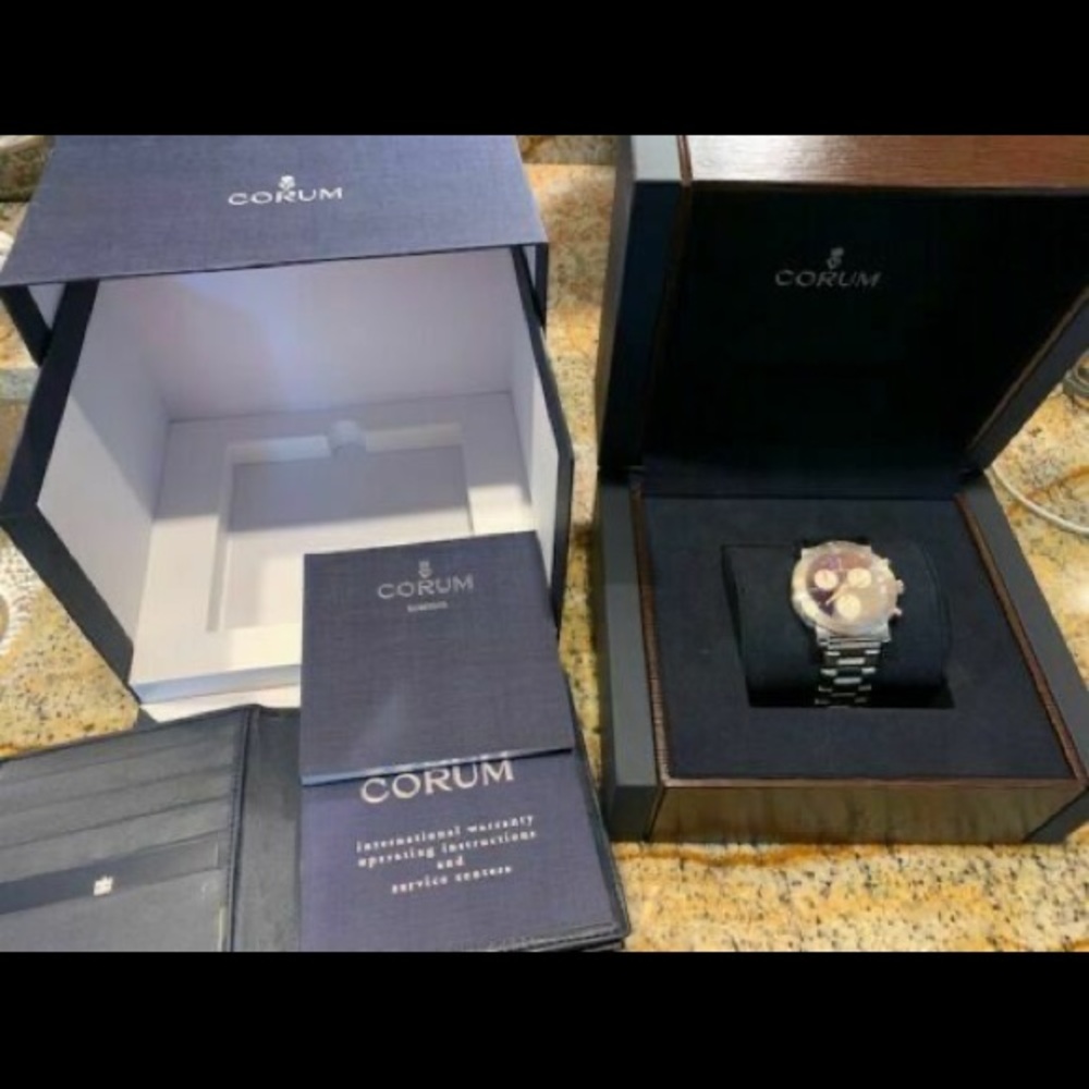 RARE BLUE DIAL Corum Romulus 396.701.20 Chronograph 40MM Watch - Picture 2 of 9